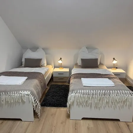 Modern 2 Bedroom With Balcony * Bad Bocklet